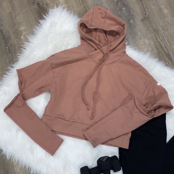 ALO Cropped Hoodie - Picture 5 of 13